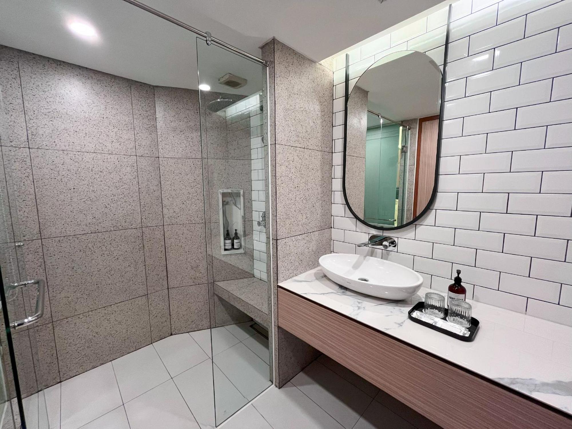 Luminor Hotel Legian Seminyak - Bali エクステリア 写真