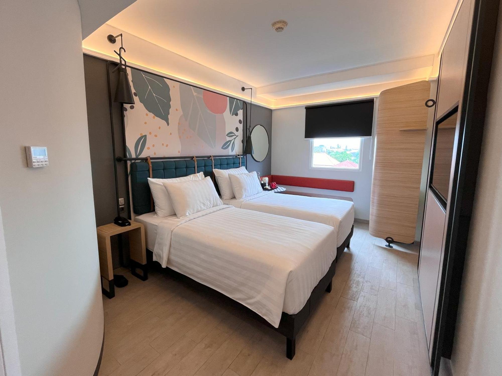 Luminor Hotel Legian Seminyak - Bali エクステリア 写真