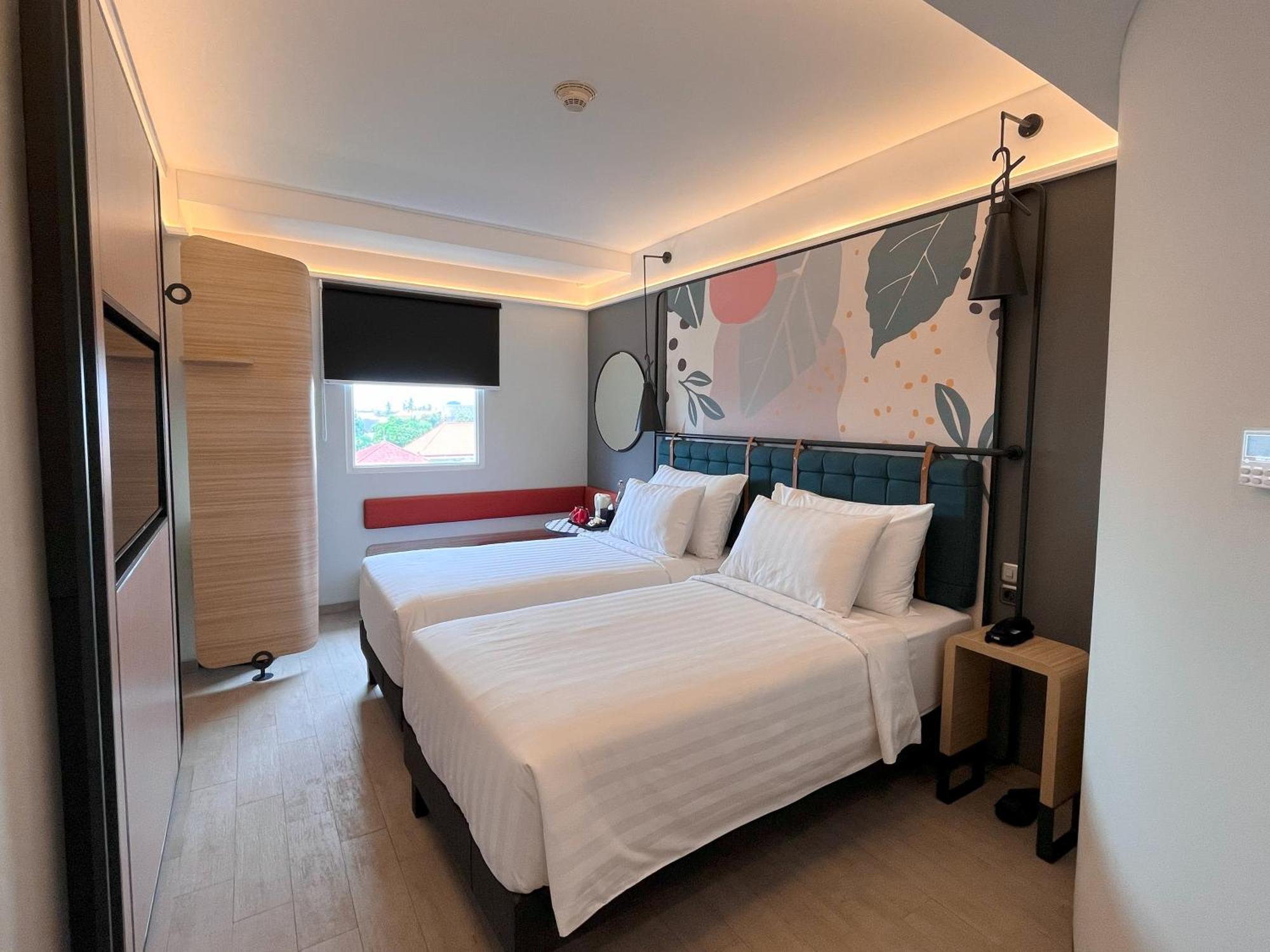 Luminor Hotel Legian Seminyak - Bali エクステリア 写真